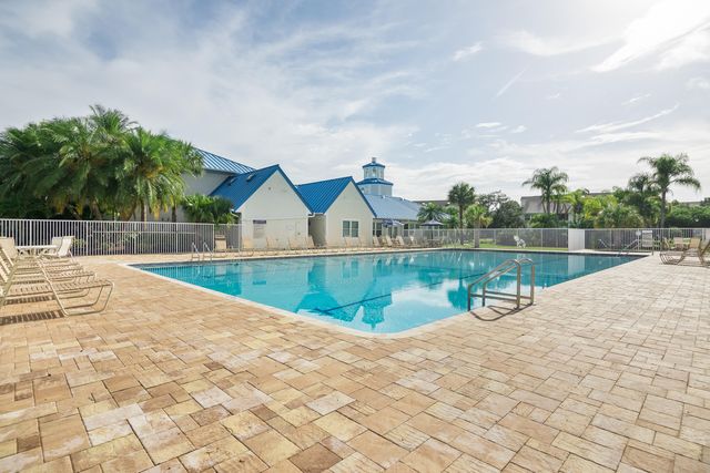 1930 Westminster Circle 112, Vero Beach, FL 32966