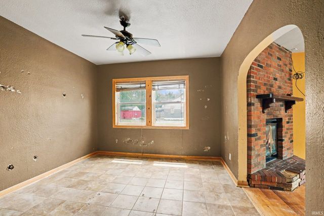 1122 N Huey Street, South Bend, IN 46628