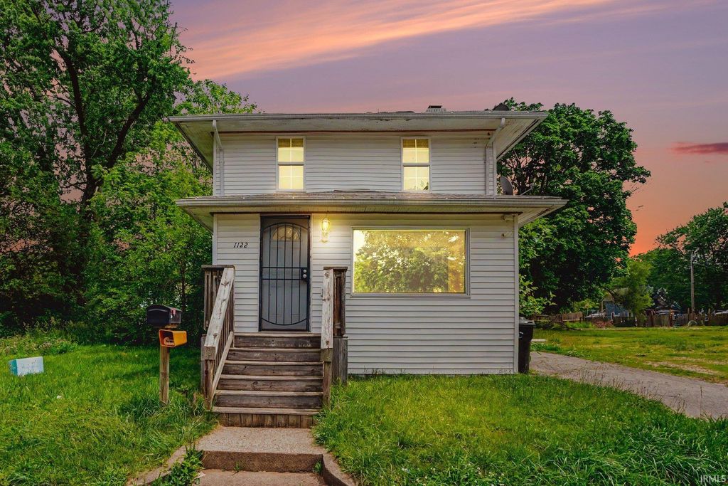 1122 N Huey Street, South Bend, IN 46628