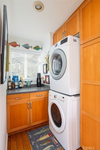 2011 Tustin Avenue, Costa Mesa, CA 92627