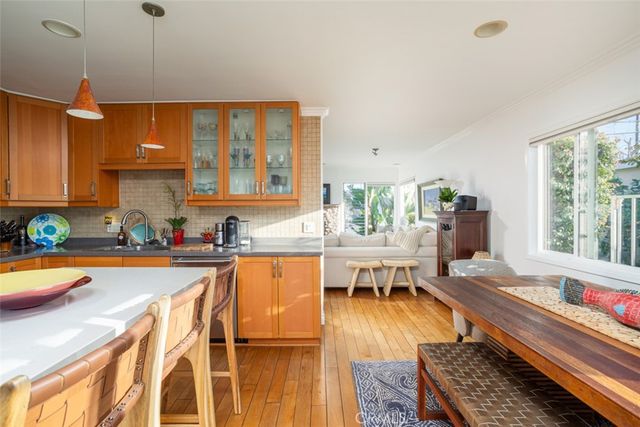 2011 Tustin Avenue, Costa Mesa, CA 92627