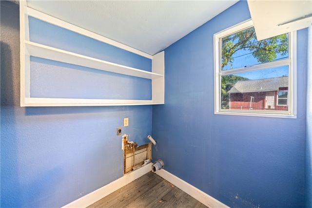 4117 Summit Dr, Corpus Christi, TX 78418