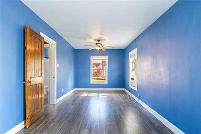 4117 Summit Dr, Corpus Christi, TX 78418