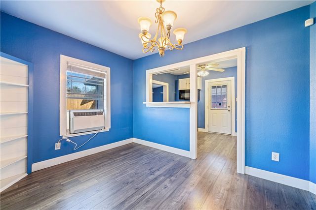 4117 Summit Dr, Corpus Christi, TX 78418