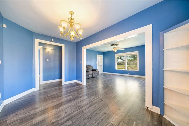 4117 Summit Dr, Corpus Christi, TX 78418