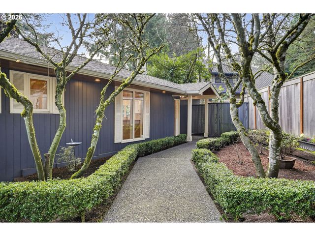 1433 Sw HIGHLAND Rd, Portland, OR 97221