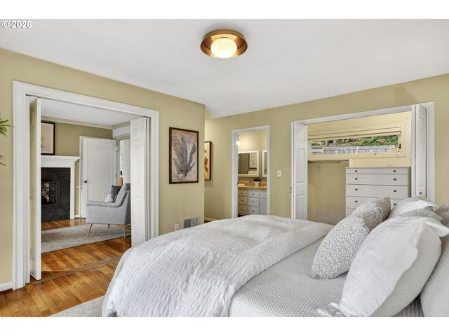 1433 Sw HIGHLAND Rd, Portland, OR 97221