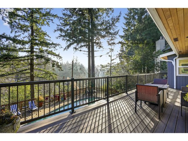 1433 Sw HIGHLAND Rd, Portland, OR 97221