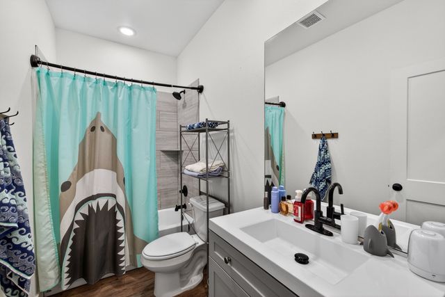 2225 J E Woody Road, Springtown, TX 76082