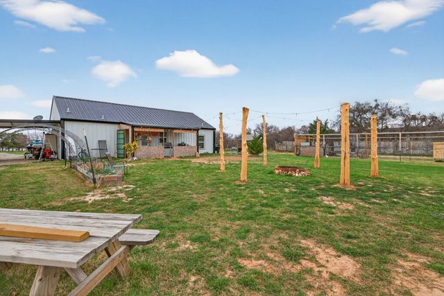 2225 J E Woody Road, Springtown, TX 76082