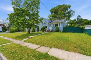 218 Schillaci Lane, South Plainfield, NJ 070