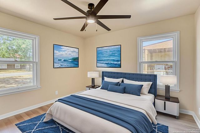 142 W PALFREY, San Antonio, TX 78233