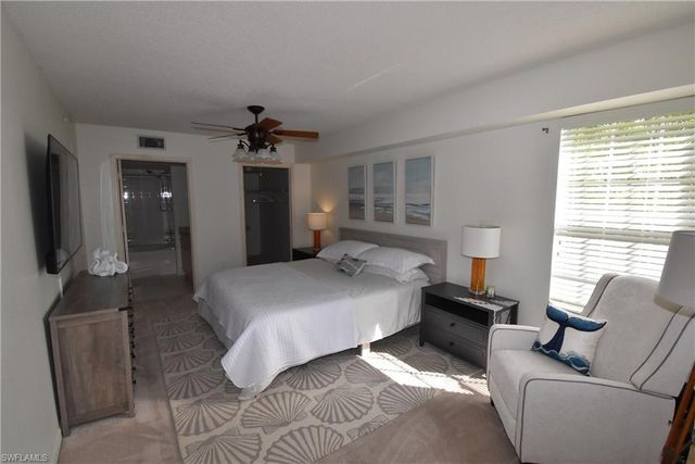 8735 River Homes LN 6-302, Bonita Springs, FL 34135