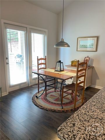 620 Lakeview Bend Circle, Jefferson, GA 30549