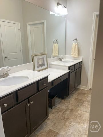 620 Lakeview Bend Circle, Jefferson, GA 30549