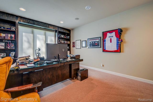 3225 Legacy Court, West Bloomfield Charter Township, MI 48323