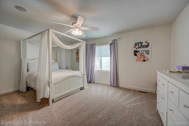 3225 Legacy Court, West Bloomfield Charter Township, MI 48323