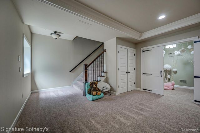 3225 Legacy Court, West Bloomfield Charter Township, MI 48323