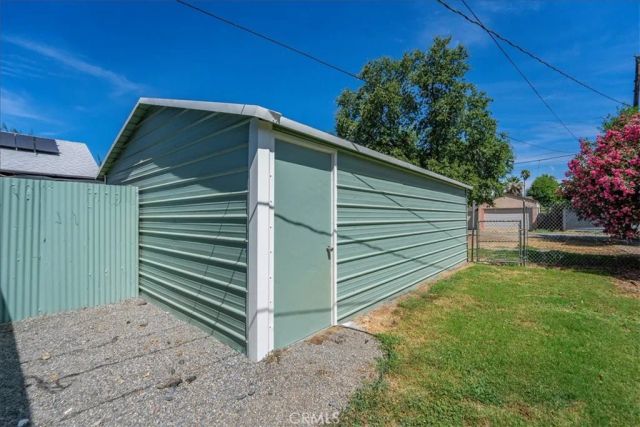 812 South, Corning, CA 96021