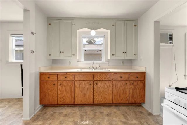 812 South, Corning, CA 96021