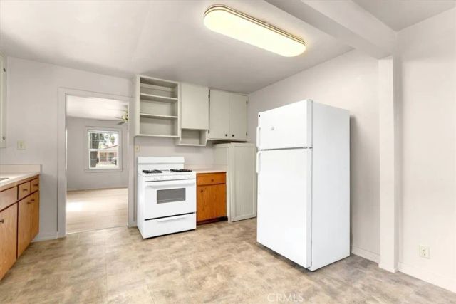 812 South, Corning, CA 96021