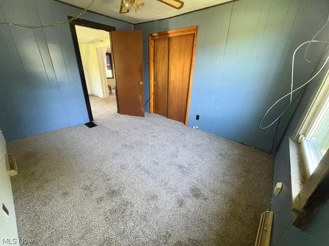 2047 Wilson Avenue NE, Warren, OH 44483