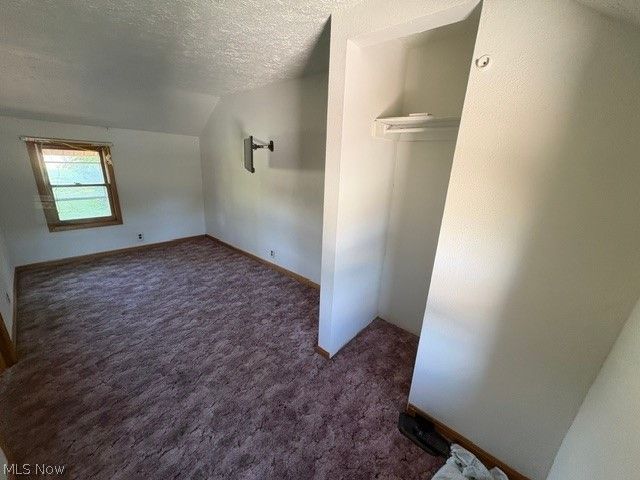 2047 Wilson Avenue NE, Warren, OH 44483
