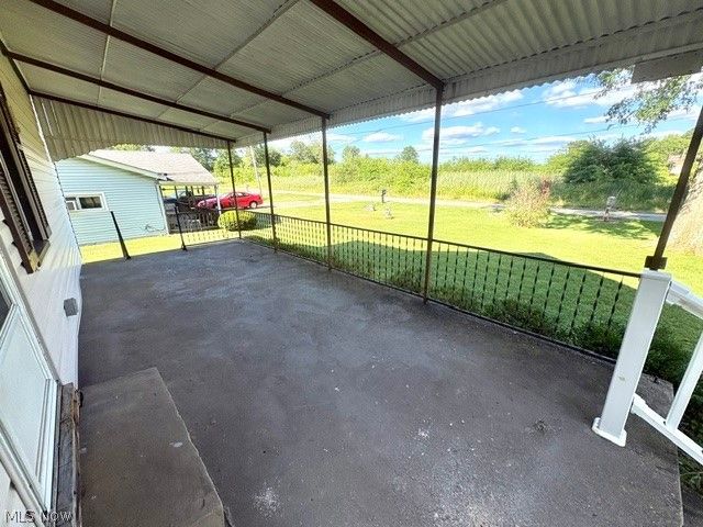 2047 Wilson Avenue NE, Warren, OH 44483