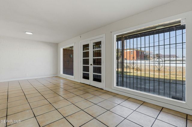 3405 Olympic Avenue, El Paso, TX 79904