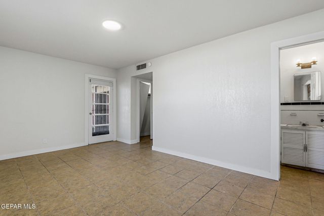 3405 Olympic Avenue, El Paso, TX 79904