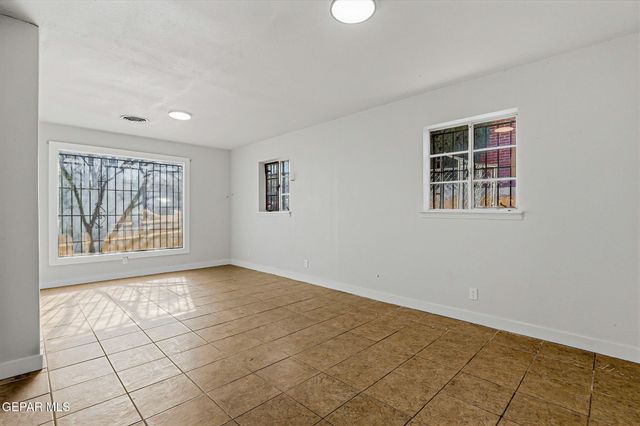 3405 Olympic Avenue, El Paso, TX 79904