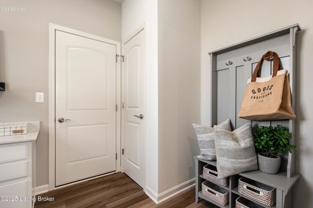 4017 Rocky Ml Way, La Grange, KY 40031