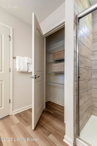 4017 Rocky Ml Way, La Grange, KY 40031