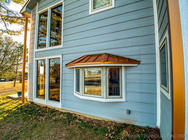 14208 Bois D Arc Road, Kingston, OK 73439