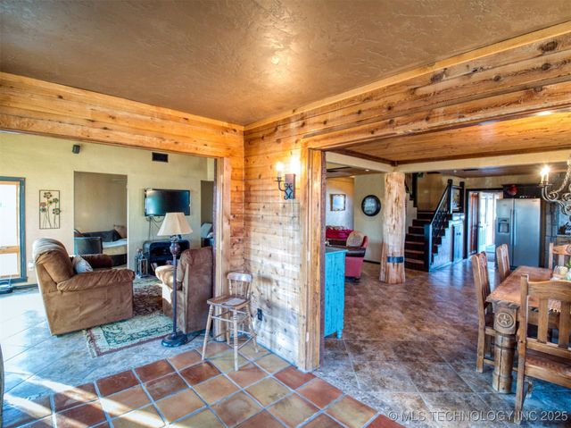 14208 Bois D Arc Road, Kingston, OK 73439