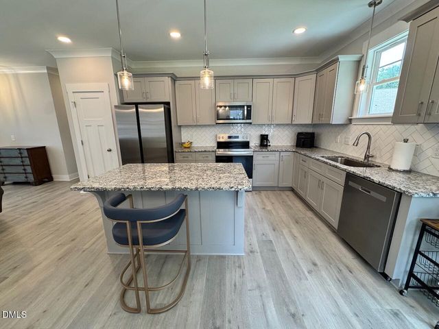 39 N Rowsham Place, Smithfield, NC 27577
