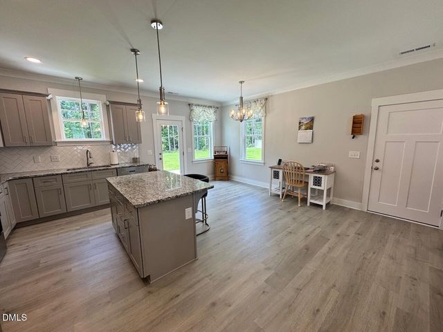 39 N Rowsham Place, Smithfield, NC 27577