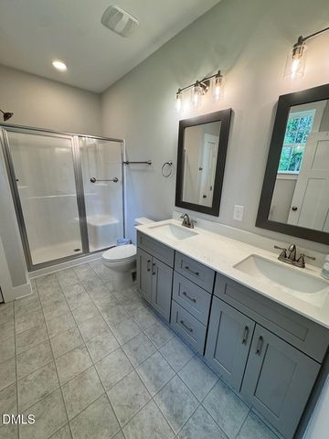 39 N Rowsham Place, Smithfield, NC 27577