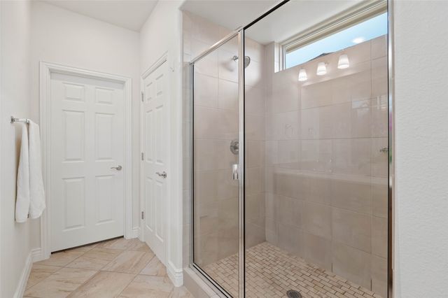 9804 Stonefield Way, Denton, TX 76207