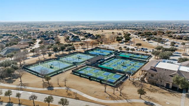 9804 Stonefield Way, Denton, TX 76207