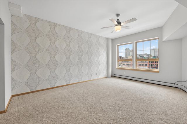 111 4th Avenue N 304, Minneapolis, MN 55401