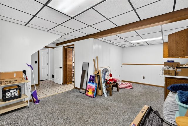 1064 Saul Drive, Hubbard, OH 44425