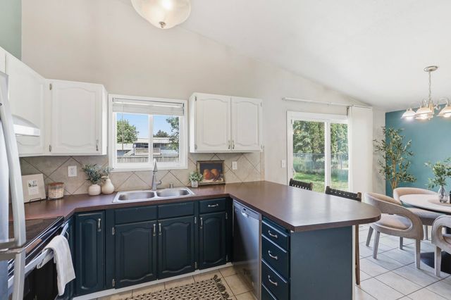 12421 E 31st Ave, Spokane Valley, WA 99216