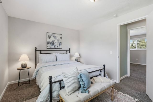 12421 E 31st Ave, Spokane Valley, WA 99216