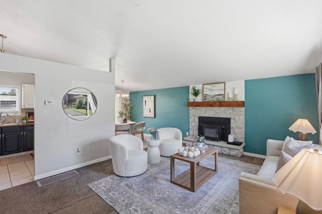 12421 E 31st Ave, Spokane Valley, WA 99216