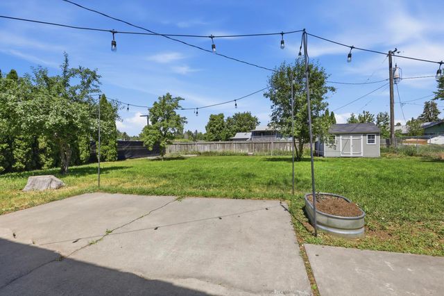 12421 E 31st Ave, Spokane Valley, WA 99216