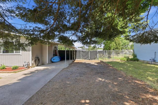 12421 E 31st Ave, Spokane Valley, WA 99216