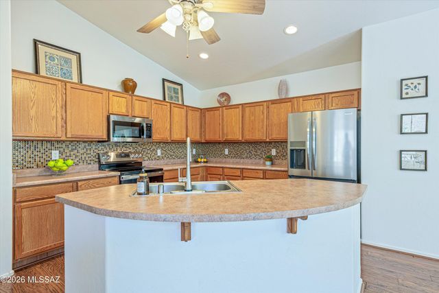 63140 E Whispering Tree Lane, Tucson, AZ 85739