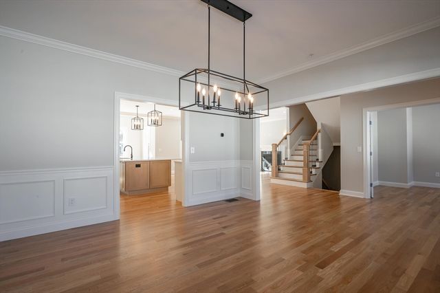 6 Newbury, Pelham, NH 03076