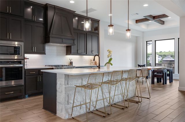 19520 Tranquility Falls PATH, Jonestown, TX 78645
